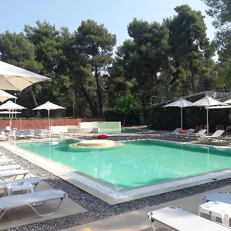 Club Summer 4*